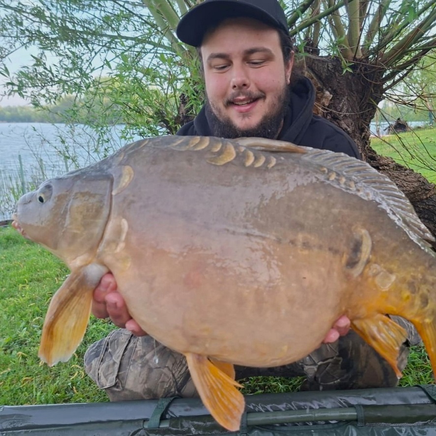 Kaprařina na jaře: tipy na boilies do studené vody
