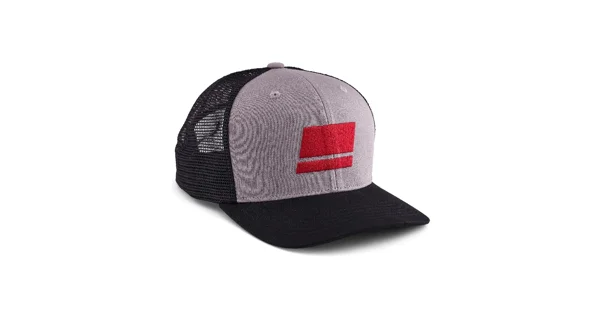 ABU GARCIA - Kšiltovka Flag Trucker Cap Grey Black
