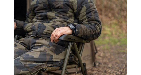 AVID - Křeslo Revolve Armchair Standard