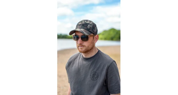 AVID - Kšiltovka Distortion Dark-Camo Cap