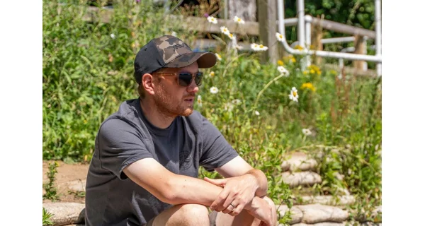AVID - Kšiltovka Distortion Dark-Camo Hybrid Cap
