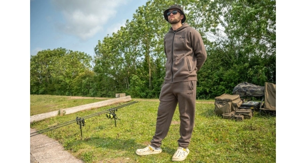 AVID - Mikina Compound Zip Hoodie Peat Brown vel. S