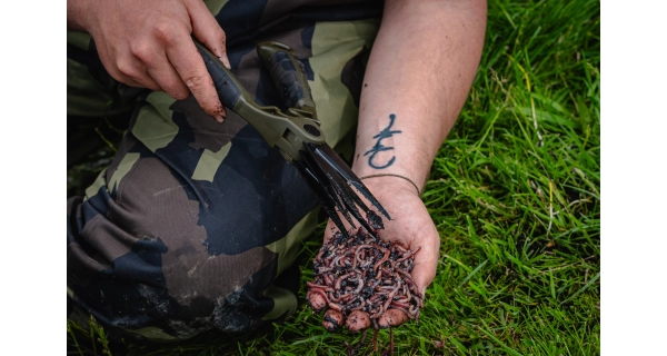 AVID - Nůžky na žížaly Worm Choppers