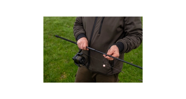 AVID - Prut Carp Revolve R 3 m 3 lb