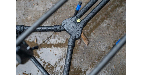 AVID - Stojan Carp Lok Down Low Pod