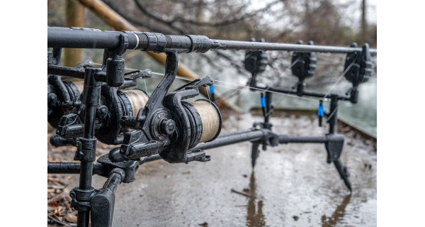 AVID - Stojan Carp Lok Down Low Pod