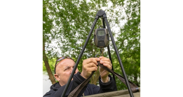 AVID - Stojan na vážení PRO-Tect Deluxe Tripod