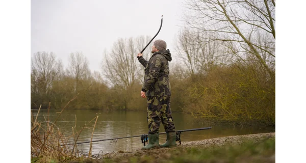 AVID - Vrhačka Kobra Extremity Throwing Stick 24 mm