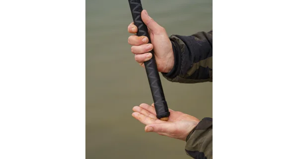 AVID - Vrhačka Kobra Extremity XR Throwing Stick 24 mm
