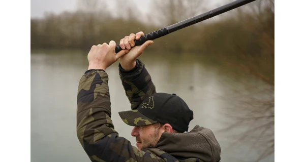 AVID - Vrhačka Kobra Extremity XR Throwing Stick 24 mm