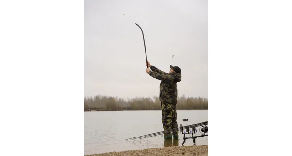 AVID - Vrhačka Kobra Extremity XR Throwing Stick 24 mm