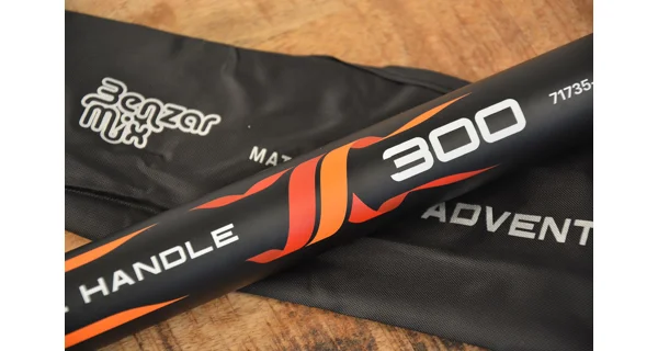 BENZAR MIX - Podběráková tyč Adventure Handle 3 m