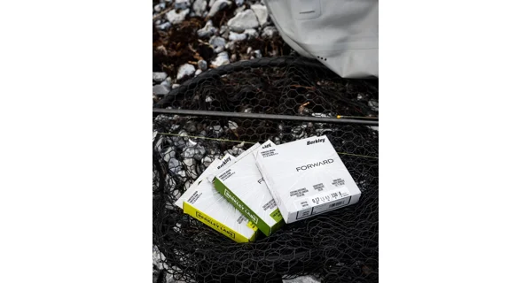 BERKLEY - Spékaná šňůra Forward Flame Green 0,15 mm 6,9 kg 150 m