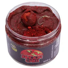BLACK CARP - Těsto Pasta 600 g Jahoda Chilli
