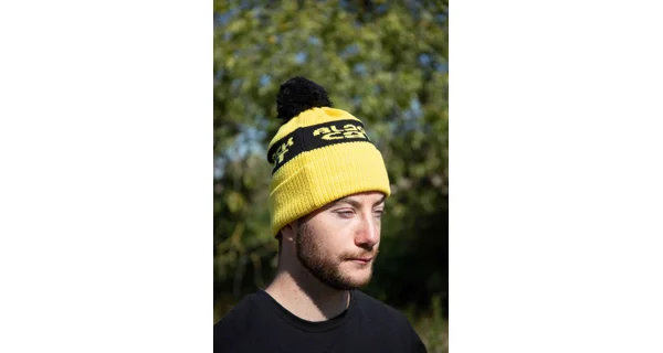 BLACK CAT - Čepice Yellow Bobble Hat