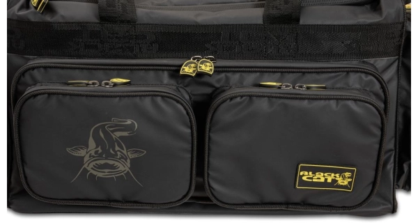 BLACK CAT - Cestovní taška Battle Cat Carryall
