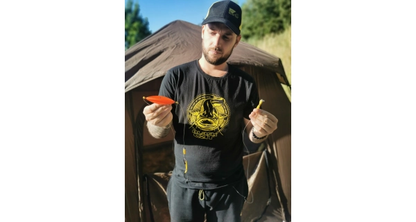 BLACK CAT - Podvodní splávek Darter U-Float Neonově červený 10 g