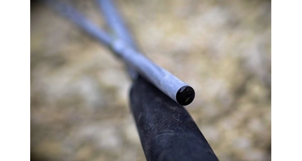 BLACK CAT - Prut Blade 300 3 m 40 lb 2 díly