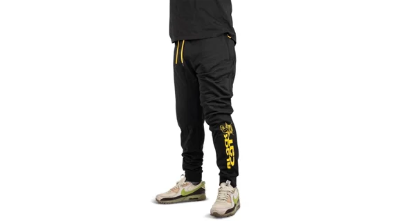 BLACK CAT - Tepláky Black Joggers vel. 3XL