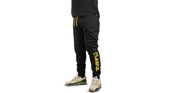 BLACK CAT - Tepláky Black Joggers vel. XL