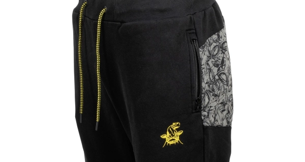 BLACK CAT - Tepláky Jogger Black vel. S