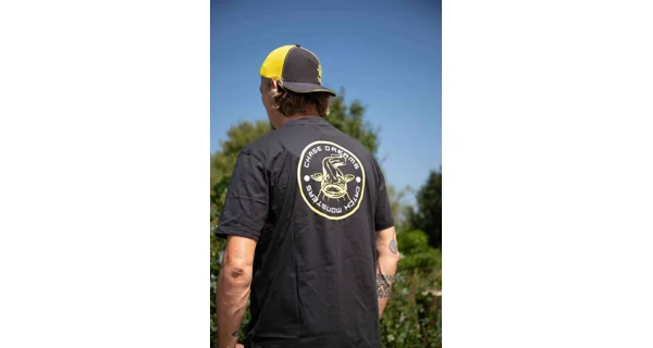 BLACK CAT - Tričko Chase Dreams Black Tee vel. 2XL