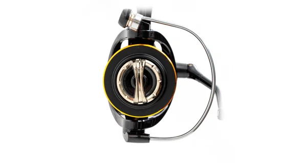 CARP EXPERT - Naviják Black Shadow Light Feeder 4000