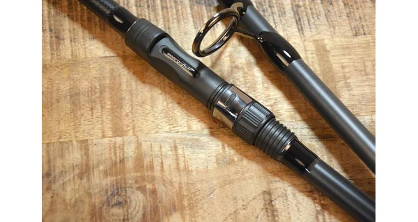 CARP EXPERT - Prut Max2 DT Feeder Heavy 3,9 m 3 díly
