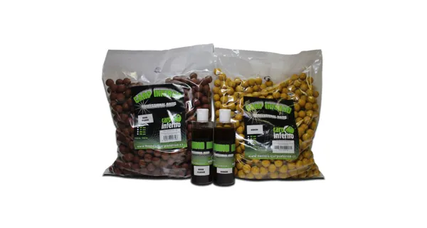 CARP INFERNO - Boilies Light Line 20 mm 3 kg + 250 ml Booster Banán