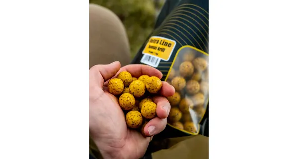 CARP INFERNO - Boilies Nutra Line 20 mm 250 g Ananas Krill