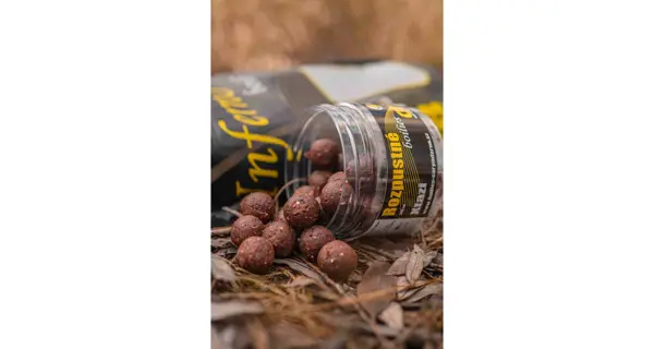 CARP INFERNO - Rozpustné boilies Hot Line 20 mm 300 ml Xtazi
