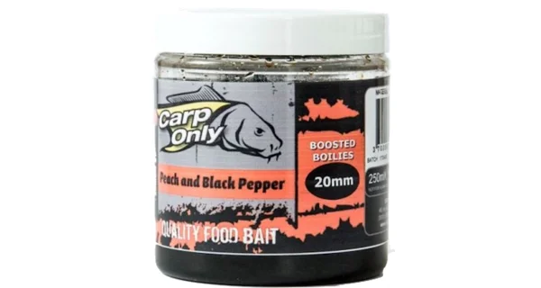 CARP-ONLY - Dipované boilies Peach & Black Pepper 20 mm 250 ml