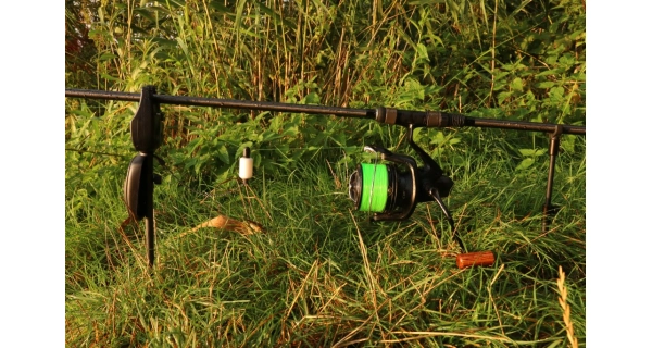 CARP ´R´ US - Vlasec Total Crossline Cast Green 0,30 mm 1200 m 6,8 kg