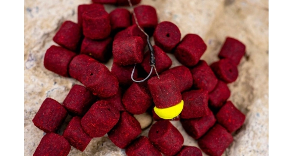 CHYTIL - Chytací pelety 14 mm 250 g Broskev Pepř