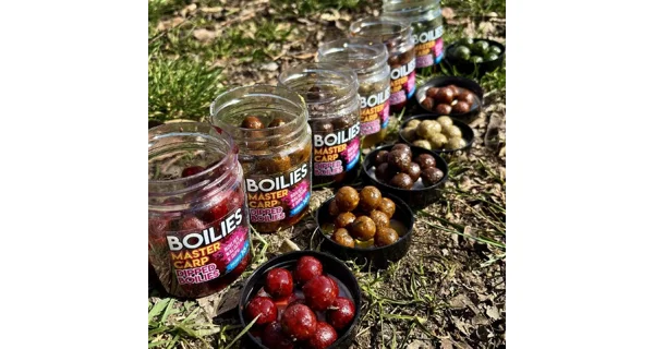 CHYTIL - Dipované boilies Master Carp 16 mm 120 g Česnek