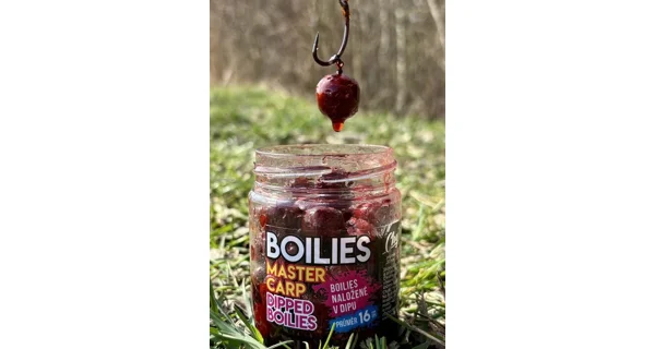 CHYTIL - Dipované boilies Master Carp 16 mm 120 g Nahnilý krab