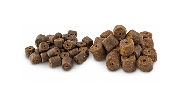 CHYTIL - Kapří Amino pelety s dírou 20 mm 250 g