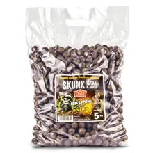 CHYTIL - Krmné boilies 24 mm 5 kg Skunk Játra & Maso