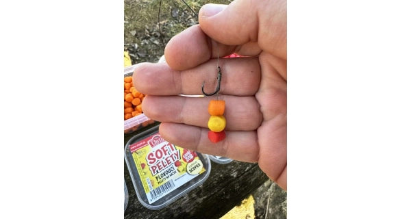 CHYTIL - Měkčené plovoucí pelety Soft 6-8 mm 35 g Ananas