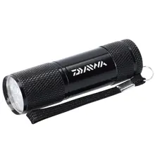 DAIWA - Lampa UV Torch