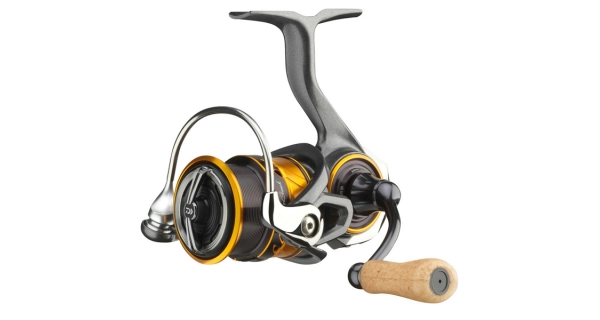 DAIWA - Naviják 22 Silver Creek MQ LT 2500 S-XH