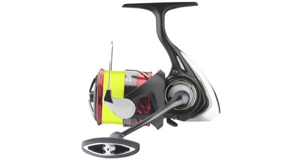 DAIWA - Naviják 23 Ninja LT 2000 + Šňůra JB4 0,13 mm 130 m