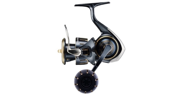 DAIWA - Naviják 23 Saltiga 5000-H