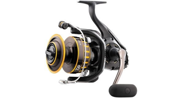 DAIWA - Naviják BG 3000
