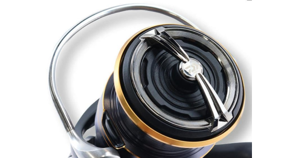 DAIWA - Naviják Legalis LT 2500