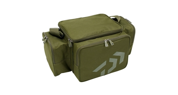 DAIWA - Taška Black Widow Compact Tackle Bag