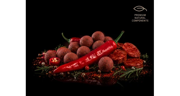 DELPHIN - Boilies BreaX HotHELL 16 mm 300 g Robin red Chilli Fr.Klobása