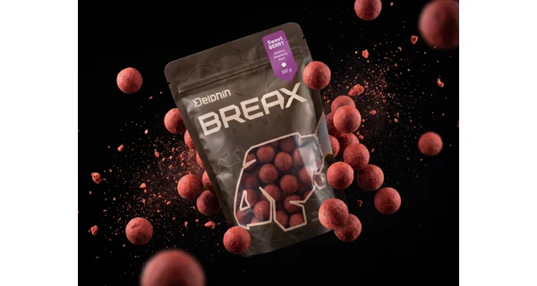 DELPHIN - Boilies BreaX SweetBERRY 16 mm 300 g Moruše Jahoda Švestka