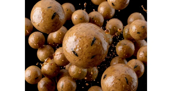 DELPHIN - Boilies v dipu BreaX NutCAKE Tygří ořech Scopex Sladká kukuřice 24 mm 200 ml