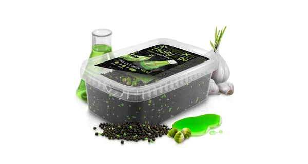 DELPHIN - Pelety Pellet box Reaxe Ready&Go 400 g Česnek-Butyric